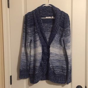 Cardigan sweater